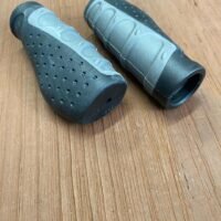 PUÑOS PVC MTB 120MM NGO