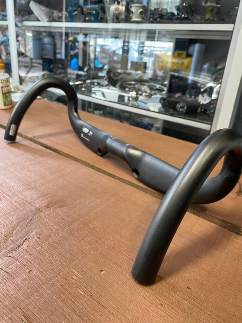 MANUBRIO EASTON EC70AERO 40CM CARBON
