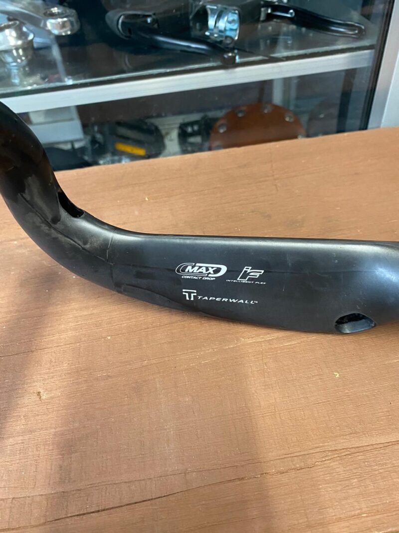 MANUBRIO EASTON EC70AERO 40CM CARBON