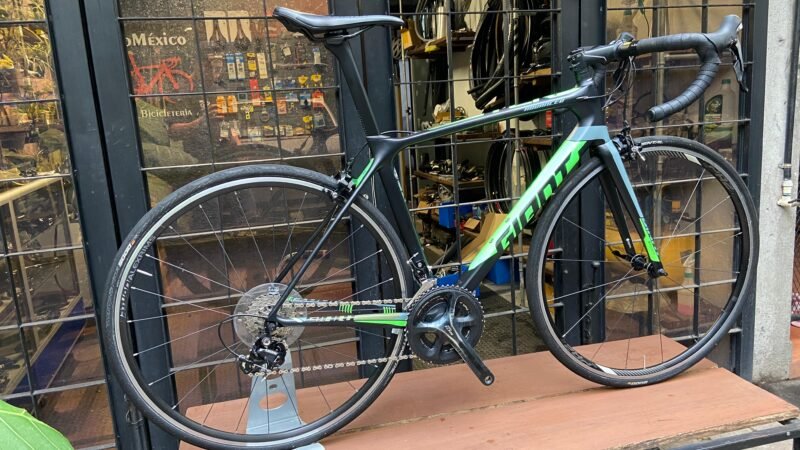 BICI GIANT TCR ADVANCED M CARBON