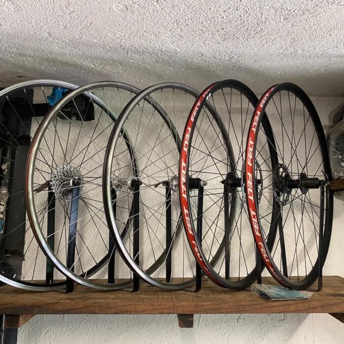 ESTACIONAMIENTO RACK SOPORTE PARA BICI 0