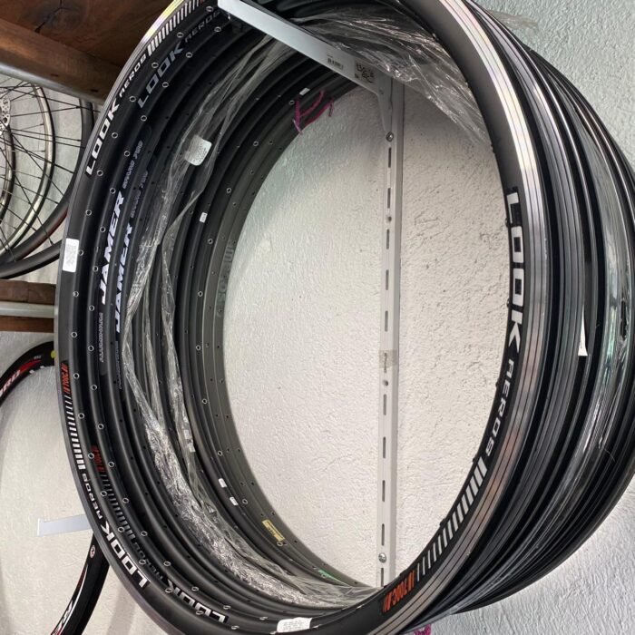 ESTACIONAMIENTO RACK SOPORTE PARA BICI 0