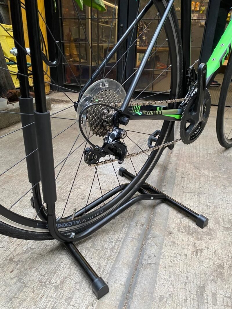 ESTACIONAMIENTO RACK SOPORTE PARA BICI 0