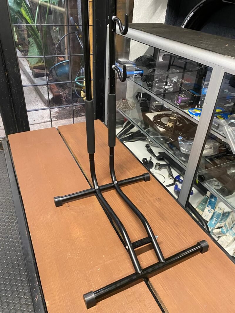 ESTACIONAMIENTO RACK SOPORTE PARA BICI 0